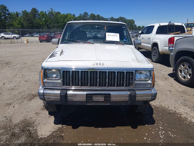 Jeep Cherokee Country