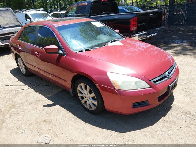 Salvage Honda Accord Image