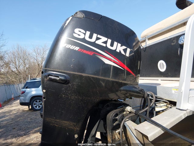 Avalon 24ft