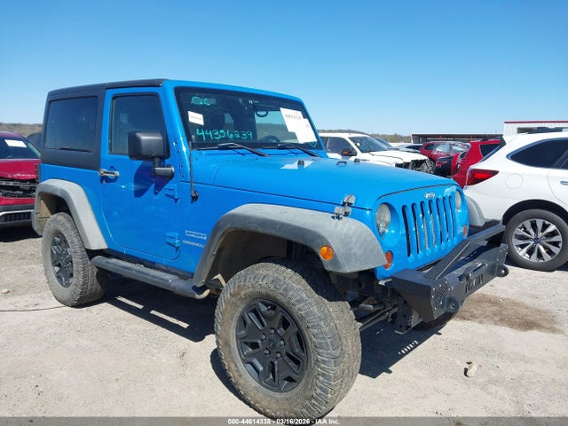 Salvage Jeep Wrangler Image