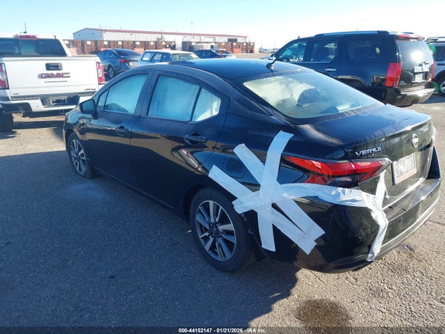 Nissan Versa 1.6 S