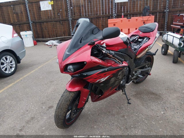Yamaha Yzfr1