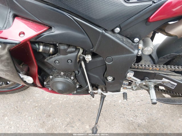 Yamaha Yzfr1