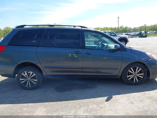 Toyota Sienna Xle
