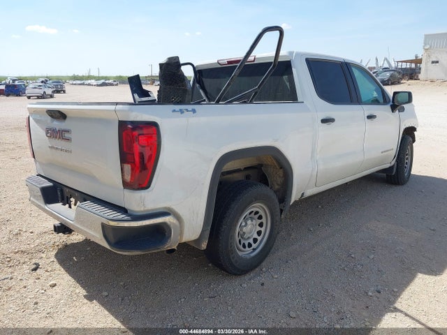 GMC Sierra 1500 4wd  Short Box Pro