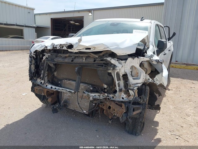 GMC Sierra 1500 4wd  Short Box Pro