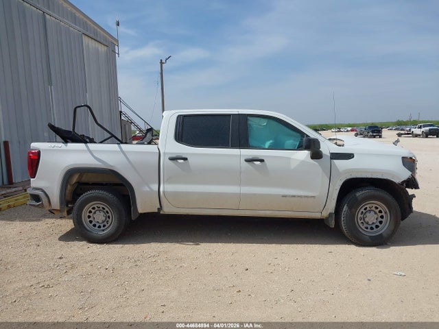 GMC Sierra 1500 4wd  Short Box Pro