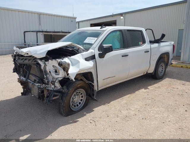 GMC Sierra 1500 4wd  Short Box Pro