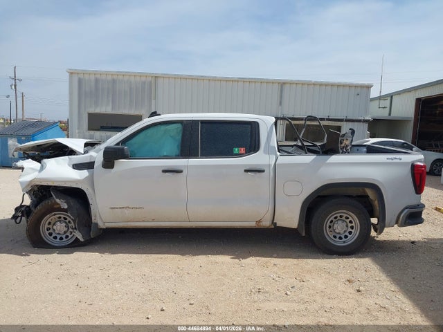 GMC Sierra 1500 4wd  Short Box Pro