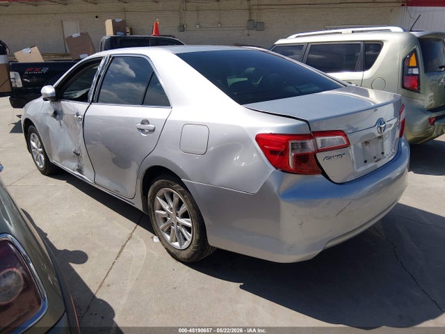 Toyota Camry Le
