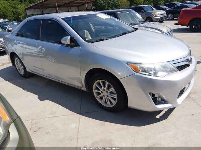 Salvage Toyota Camry Image