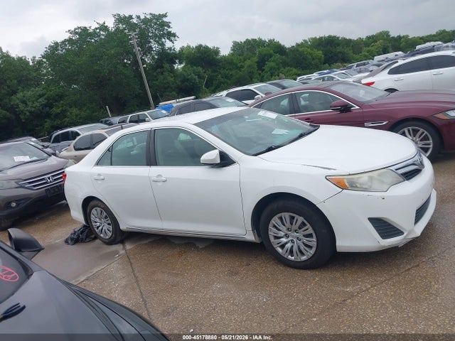 Toyota Camry Le