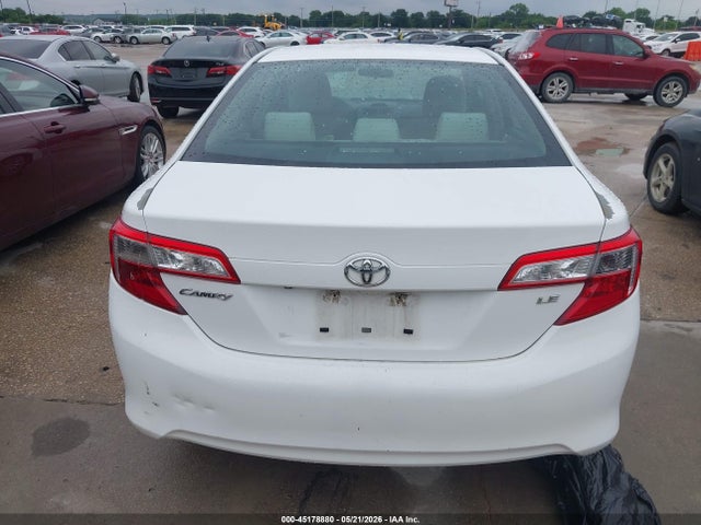 Toyota Camry Le