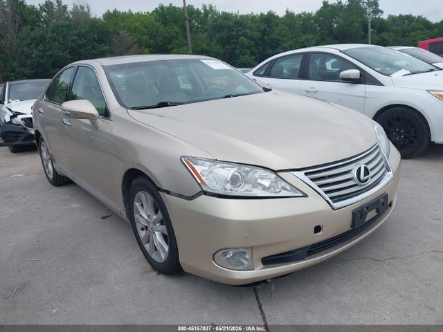 Salvage Lexus Es Image