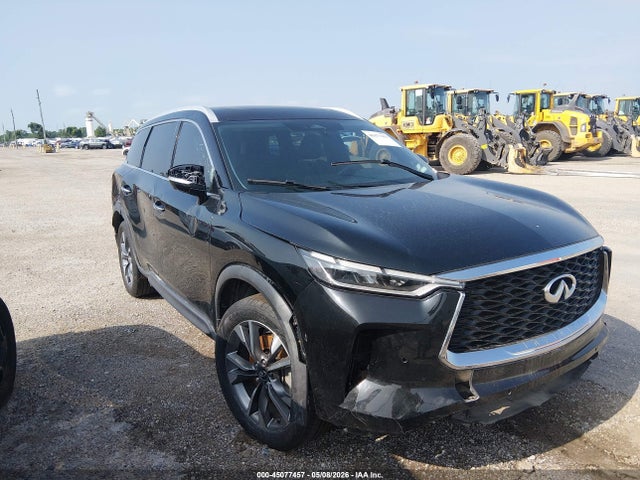 Salvage INFINITI Qx Image