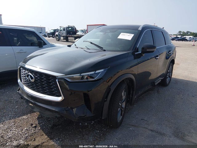 INFINITI Qx Luxe Awd