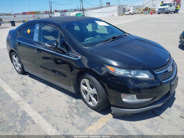 Salvage Chevrolet Volt Image