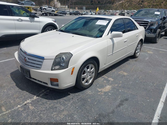 Cadillac CTS Standard