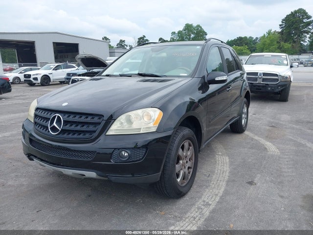 Mercedes-Benz M-Class 4matic