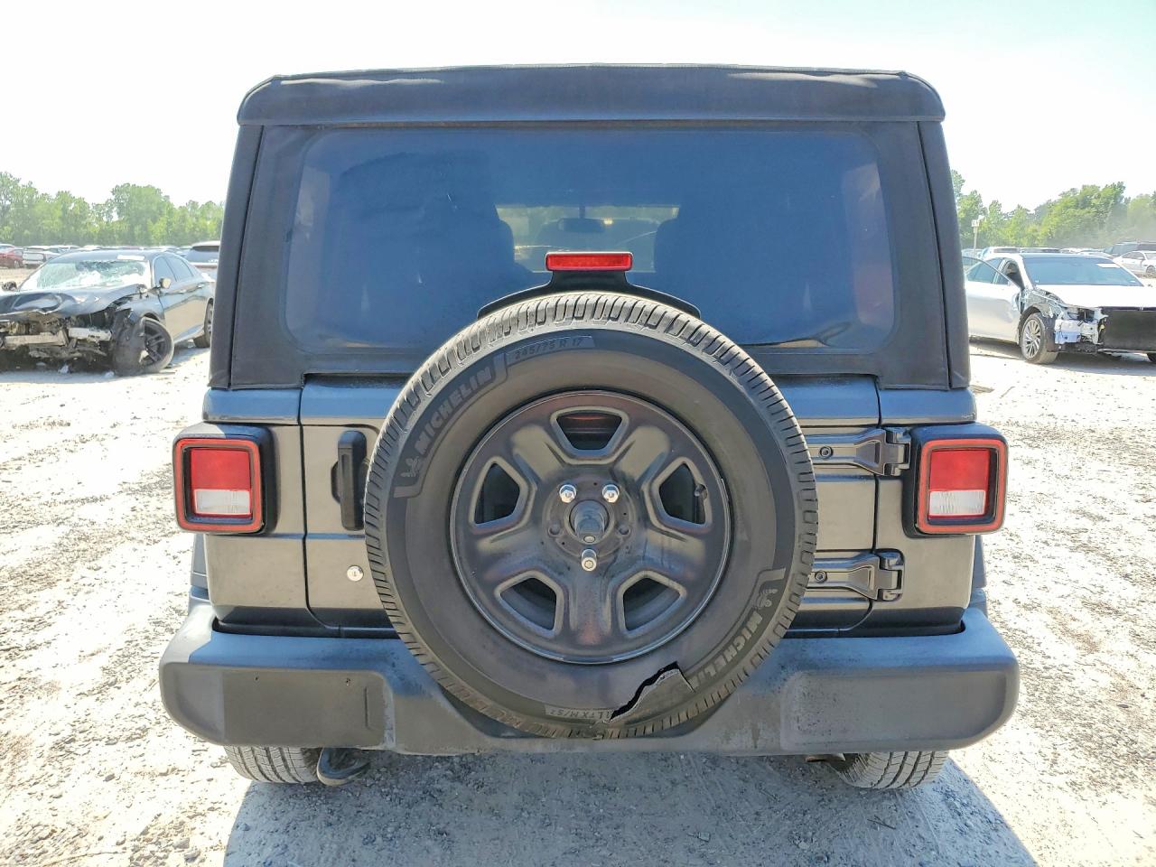 Jeep Wrangler Sport