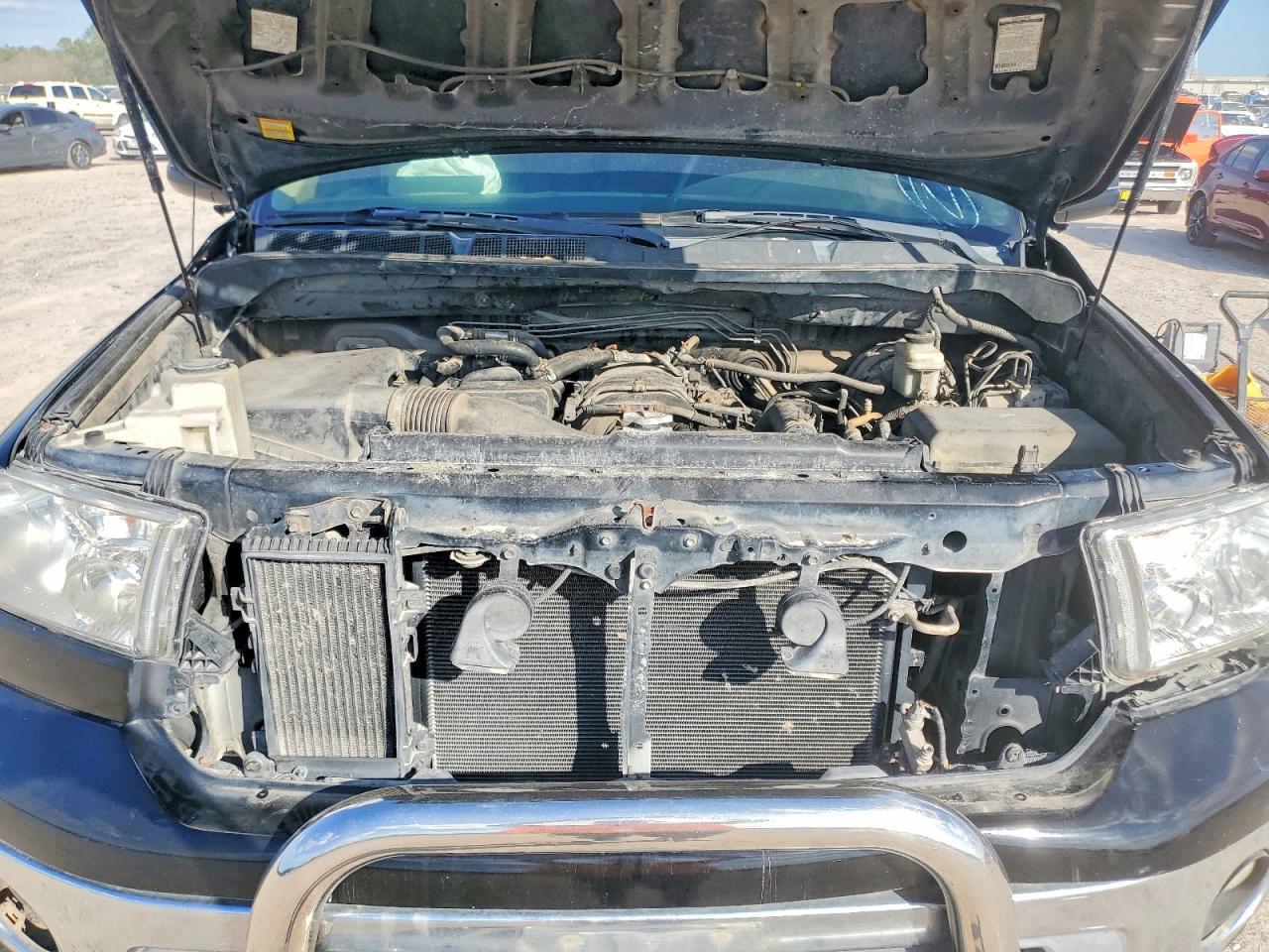Toyota Tundra Double Cab Sr5