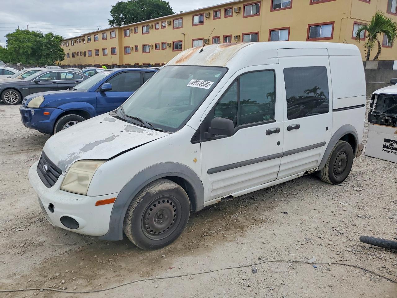 Salvage Ford Transit Image