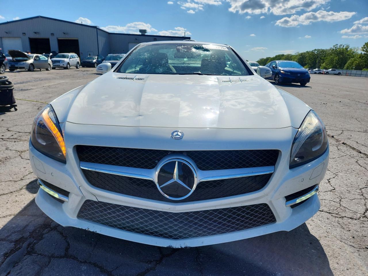 Mercedes-Benz S-Class 550