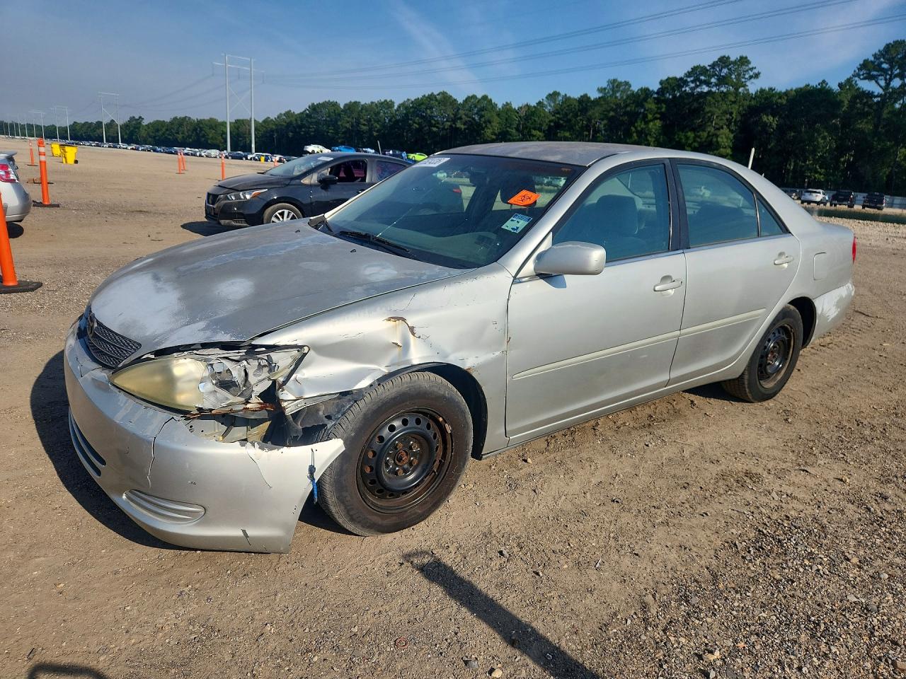 Salvage Toyota Camry Image
