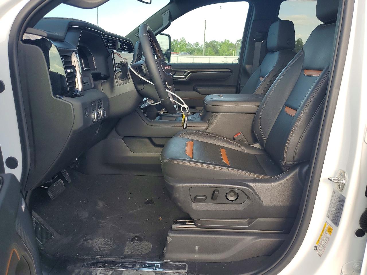 GMC Sierra K2500 At4