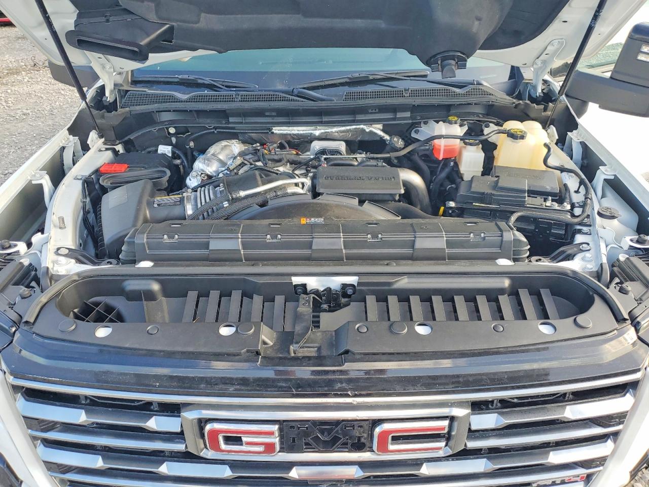 GMC Sierra K2500 At4