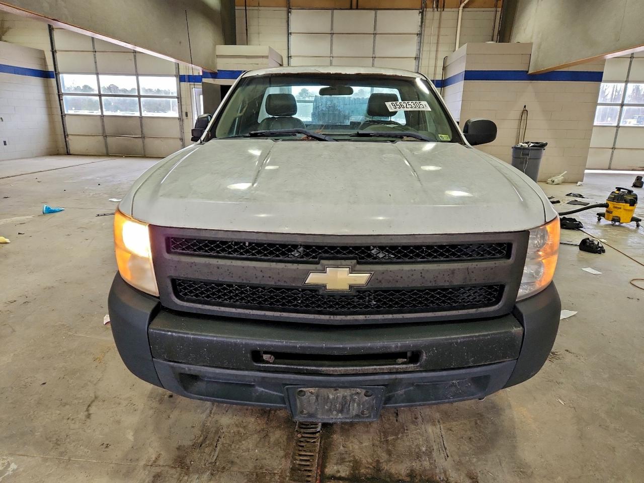 Chevrolet Silverado C1500