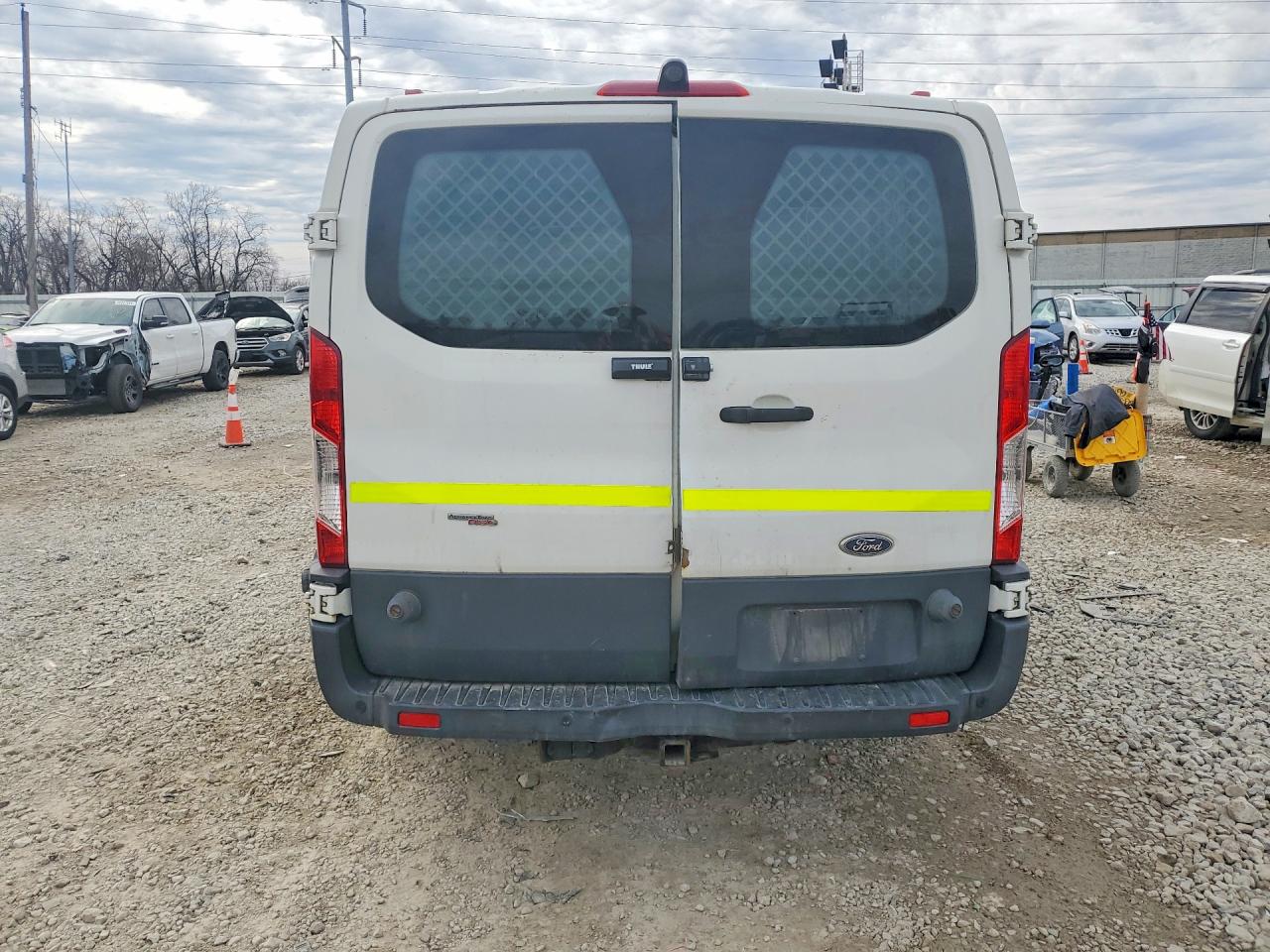 Ford Transit T-350