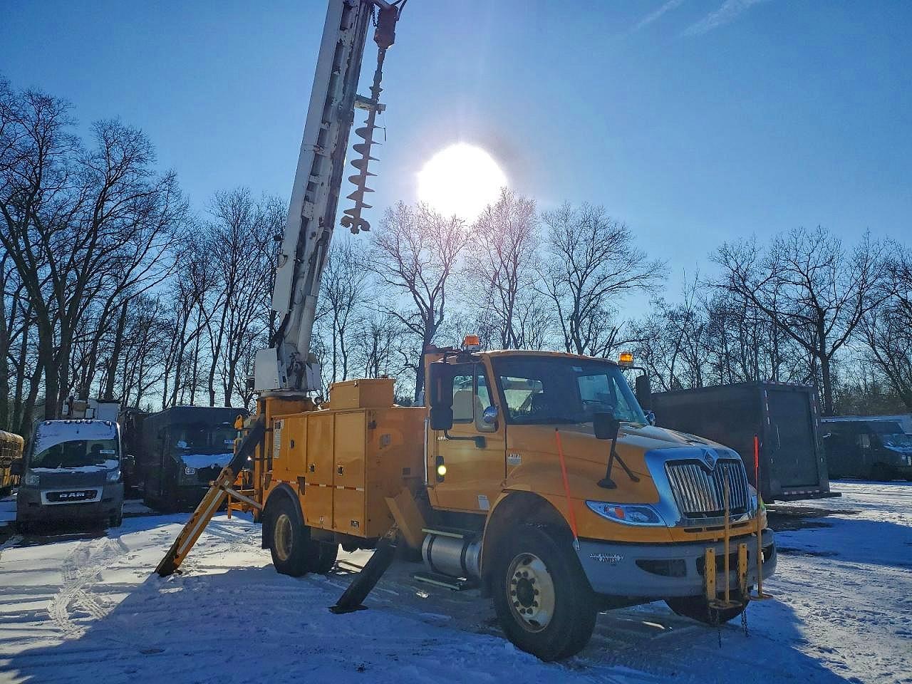 Salvage International 4000 Serie Image