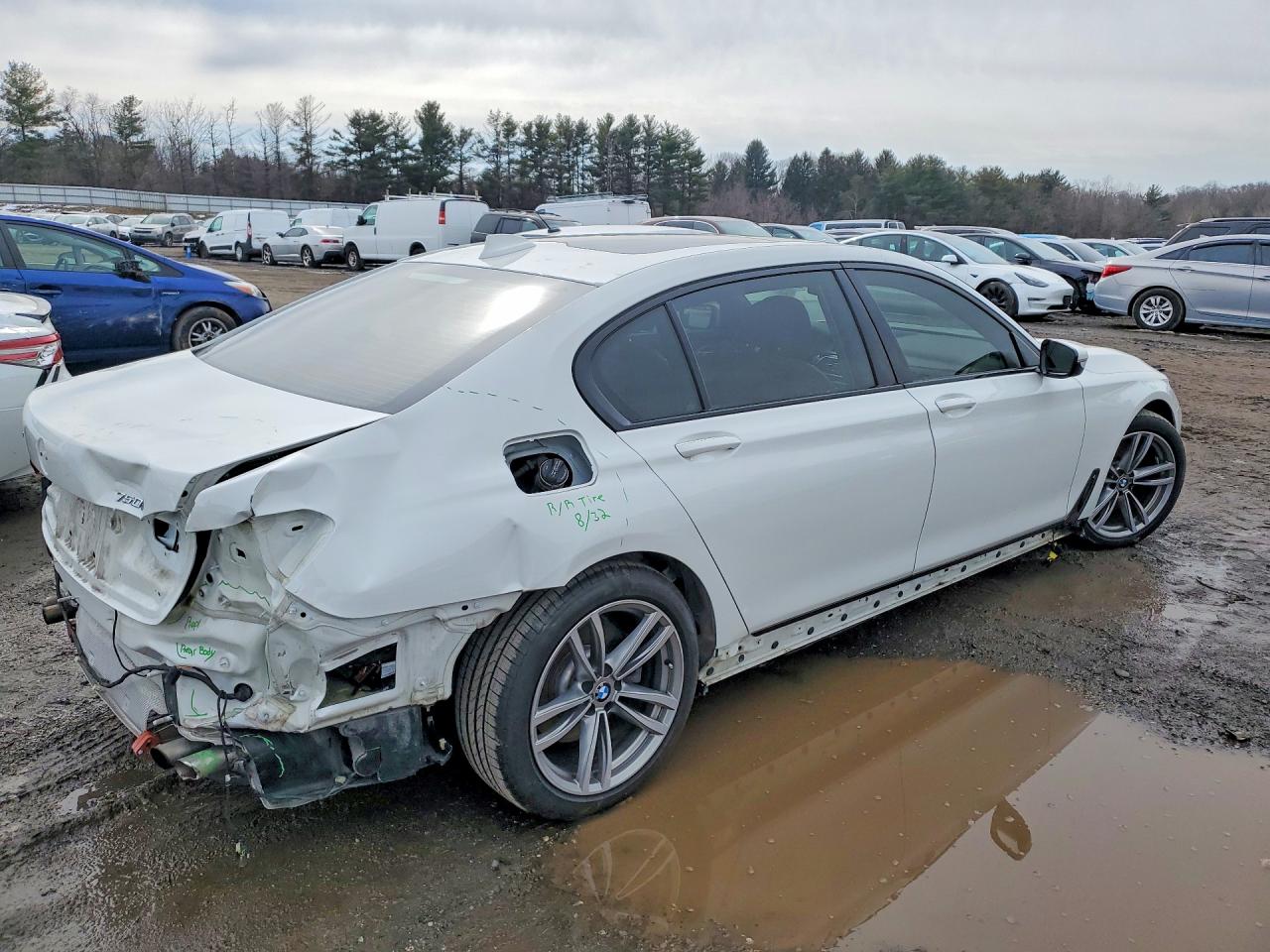 BMW 7 Series Xi
