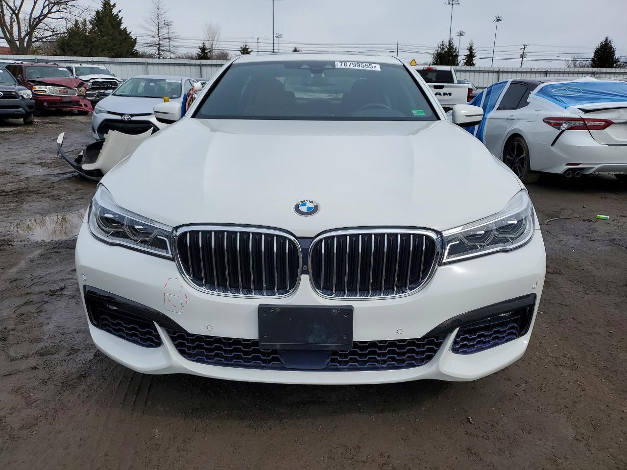 BMW 7 Series Xi
