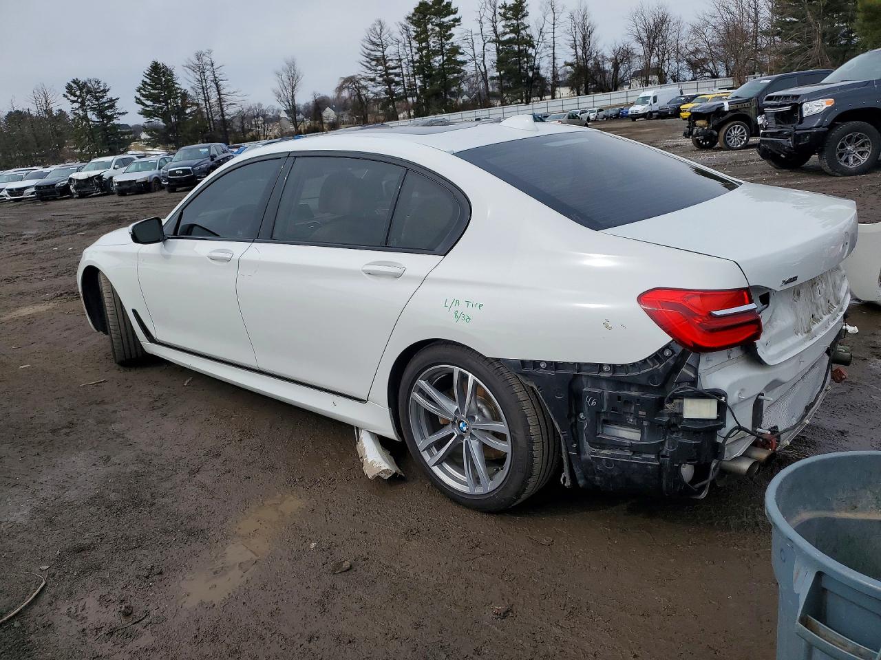 BMW 7 Series Xi