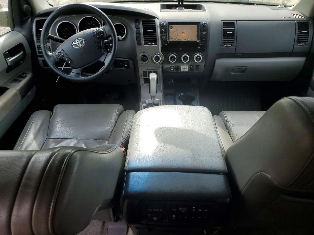 Toyota Sequoia Limited