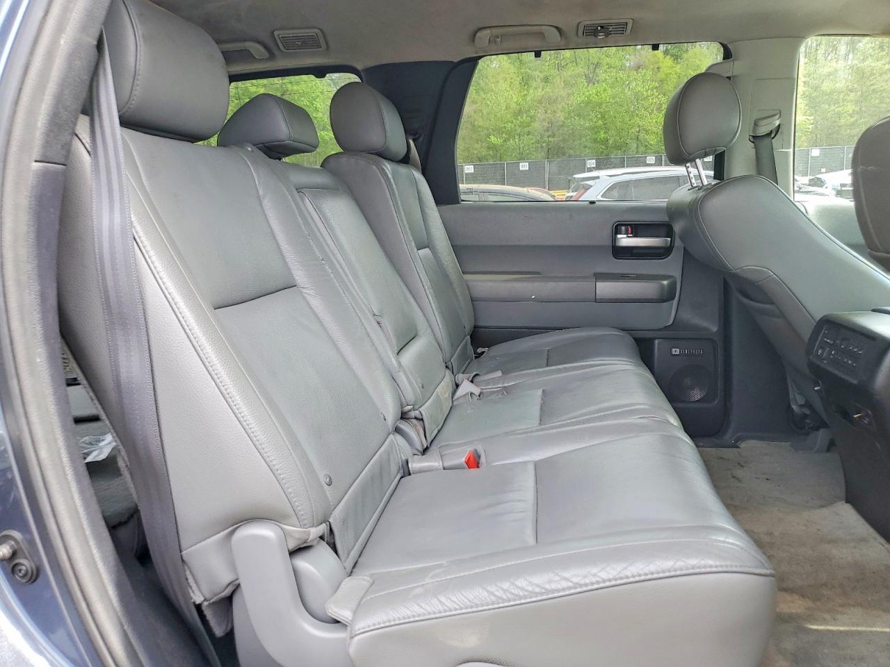 Toyota Sequoia Limited