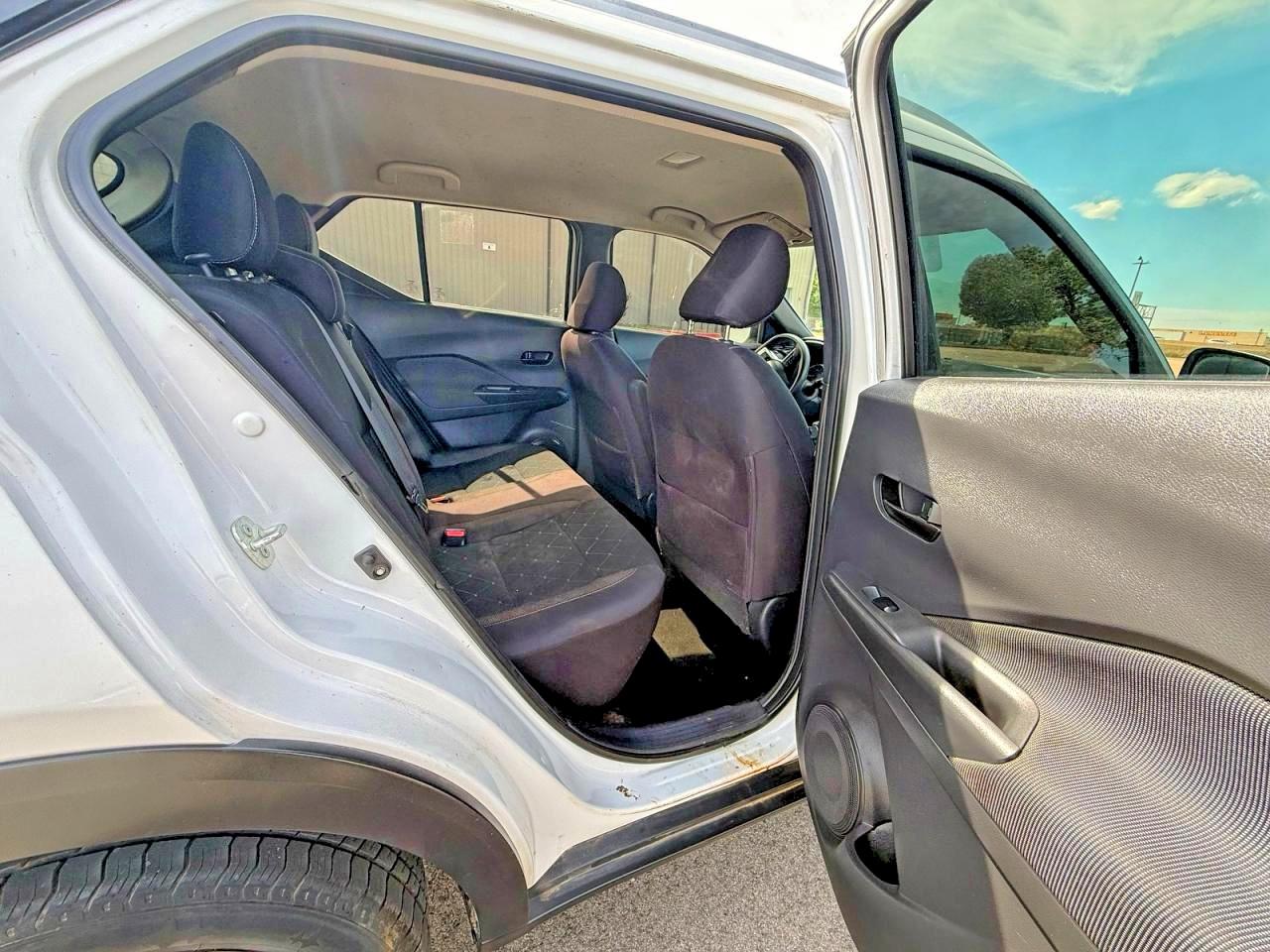 Nissan Kicks S