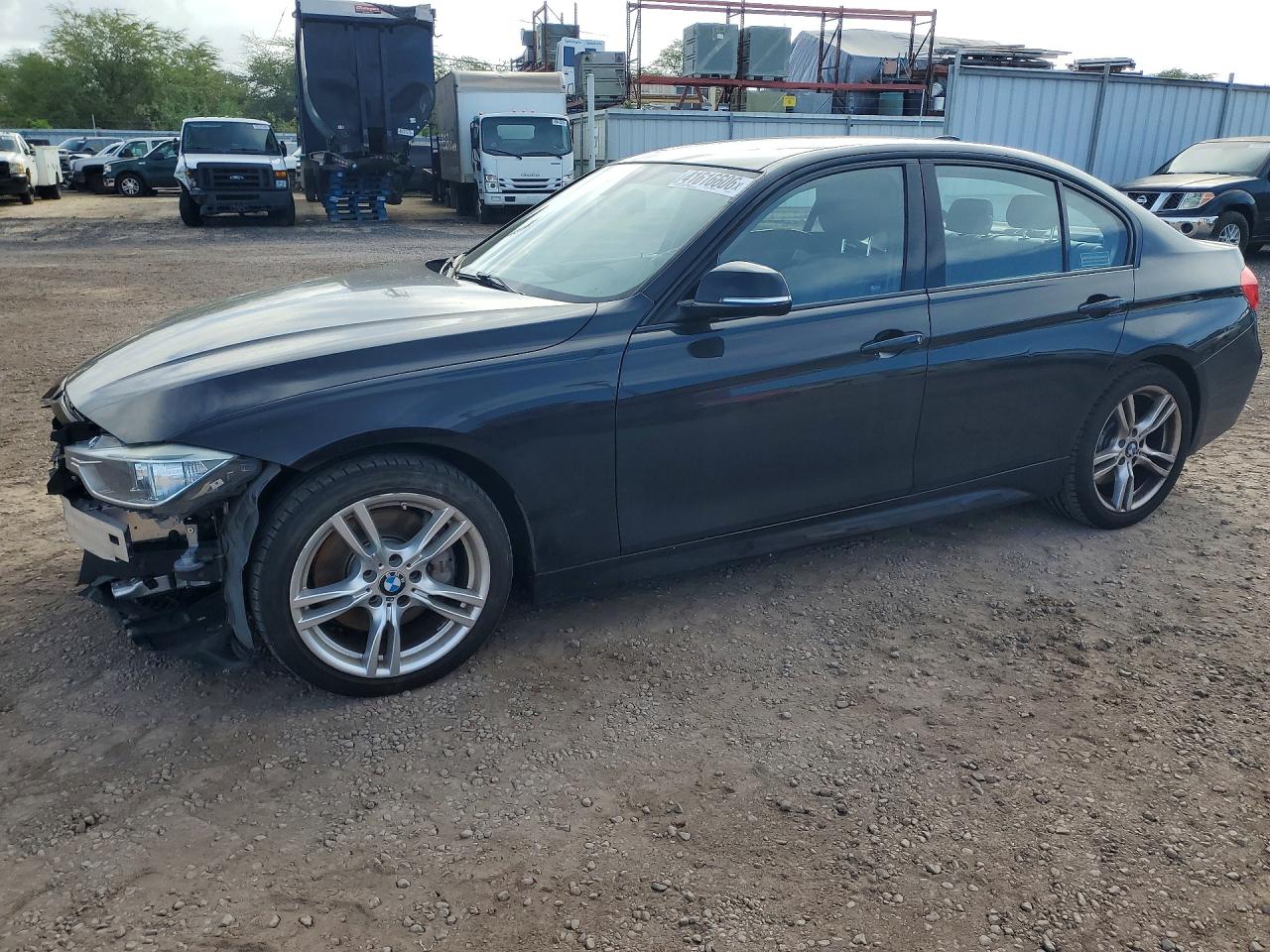 Salvage BMW 3 Series Image