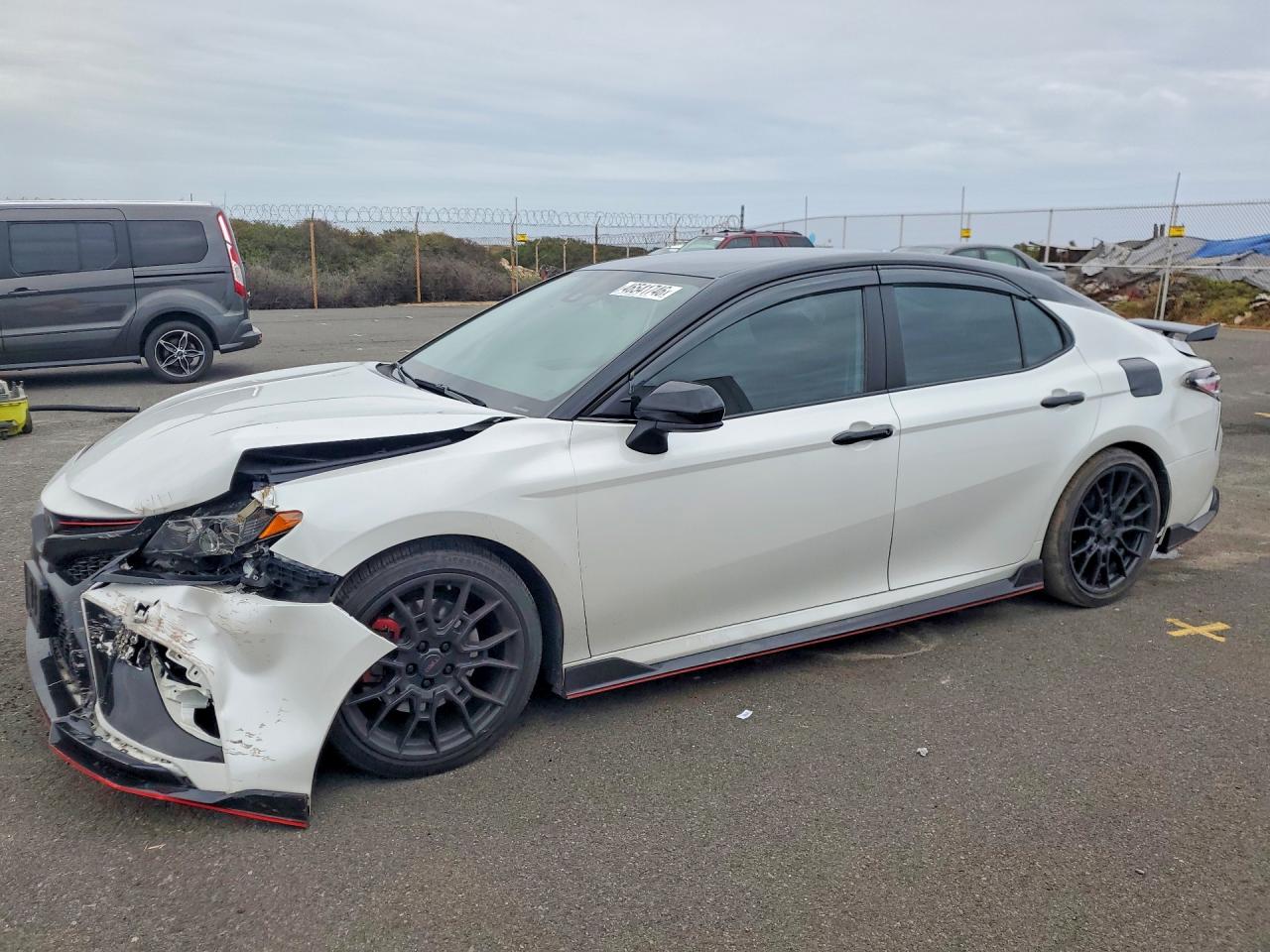 Salvage Toyota Camry Image
