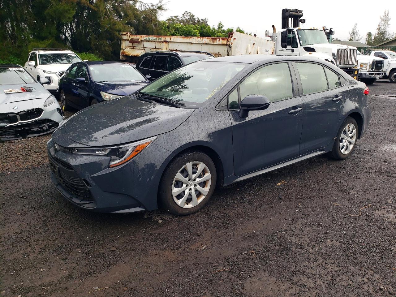 Salvage Toyota Corolla Image