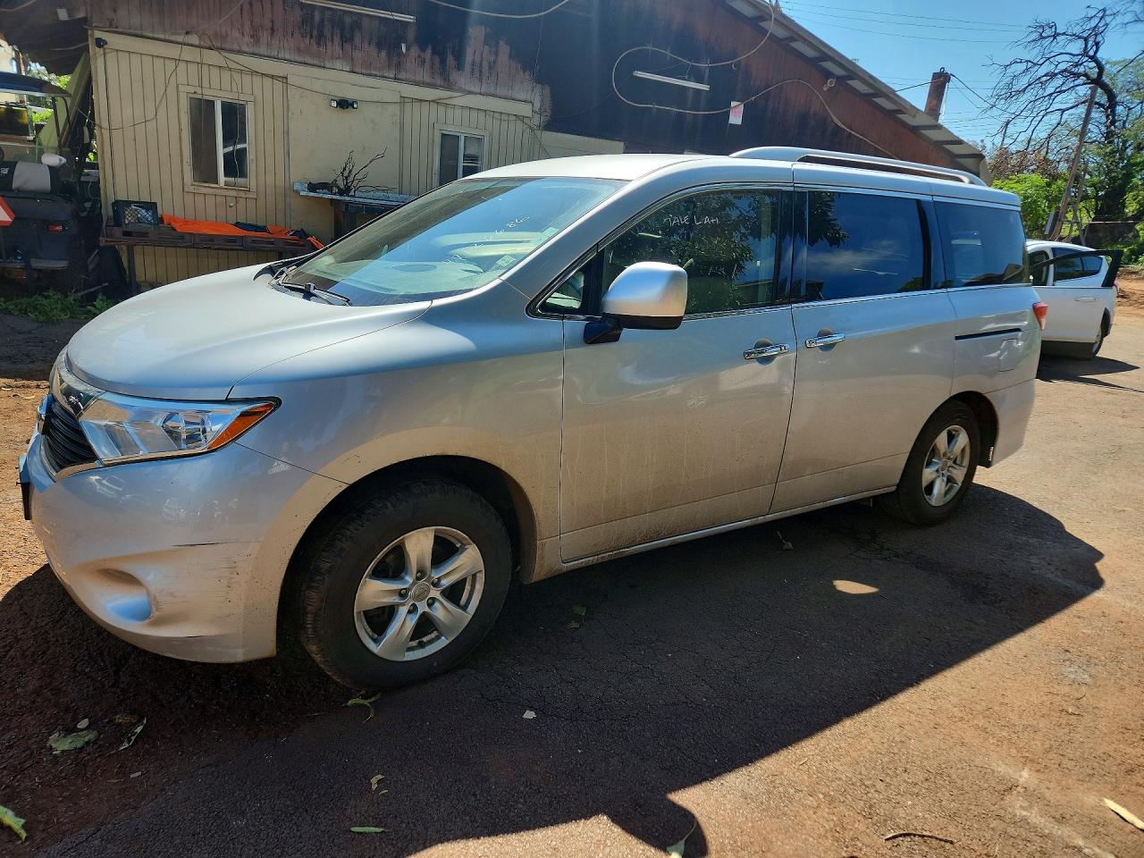 Salvage Nissan Quest Image