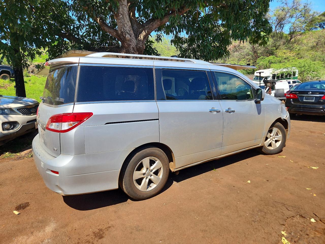 Nissan Quest Sv
