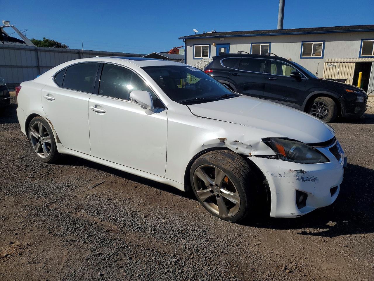 Lexus Is Base