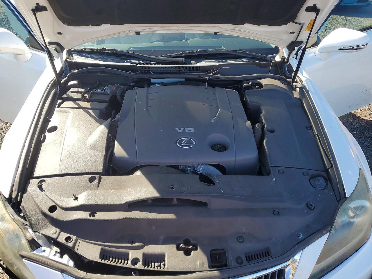 Lexus Is Base