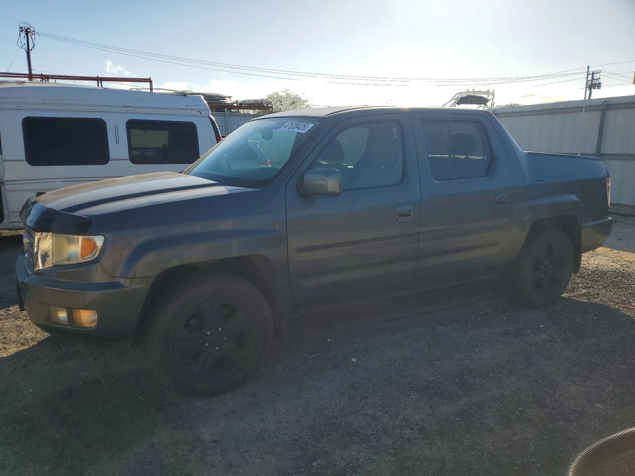 Salvage Honda Ridgeline Image