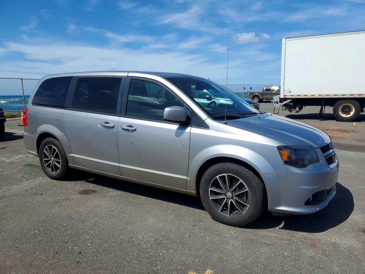 Dodge Caravan Gt