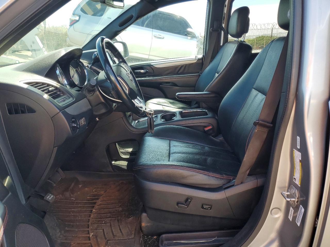 Dodge Caravan Gt