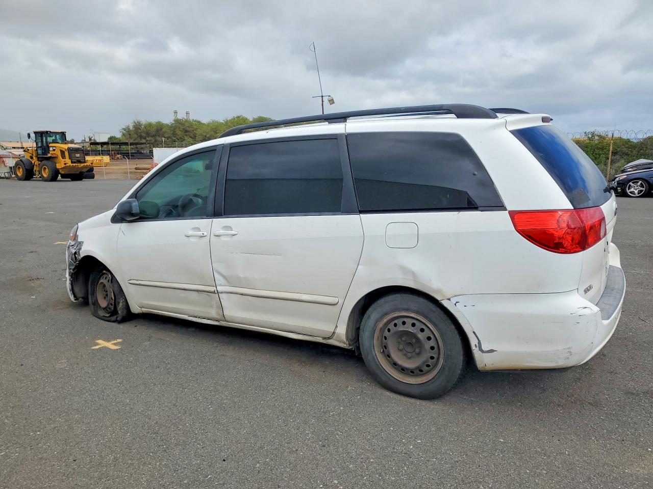 Toyota Sienna Ce